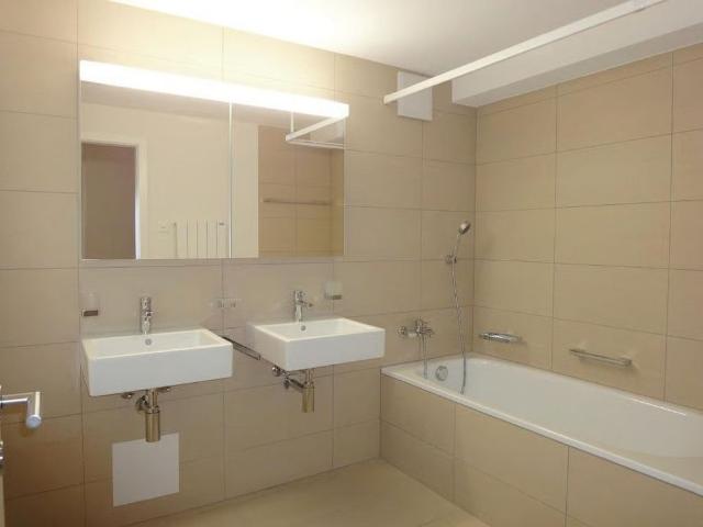 4 Zimmer, 121 m², 5. Stock