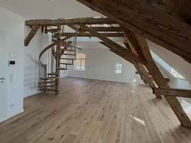 4 Zimmer 121 m² 1.550 € Kaltmiete Wohnungen in Schwabmünc.