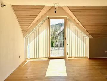 4 Zimmer 125 m² 1.900 € Kaltmiete Wohnungen in Günzburg