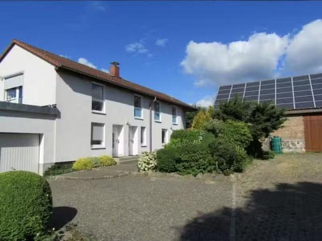 4 Zimmer 126 m² 756 € Kaltmiete Wohnungen in Wriezen