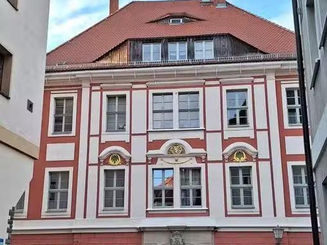 4 Zimmer 130 m² 968 € Kaltmiete Wohnungen in Bautzen