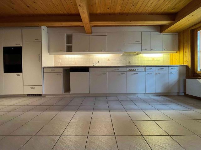 4 Zimmer, 130 m², 1. Stock