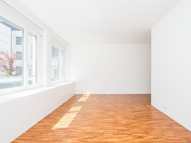 4 Zimmer, 142 m², 2. Stock