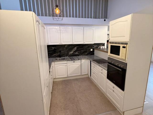 4 Zimmer, 145 m²