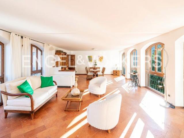 4 Zimmer, 146 m², 3. Stock
