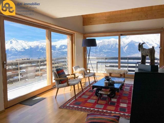 4 Zimmer, 148 m², 3. Stock