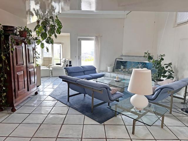 4 Zimmer, 153 m², 2. Stock