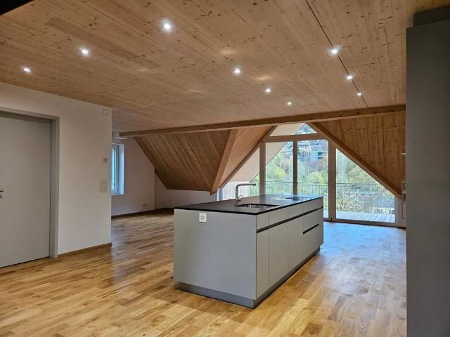 4 Zimmer, 157 m², 3. Stock