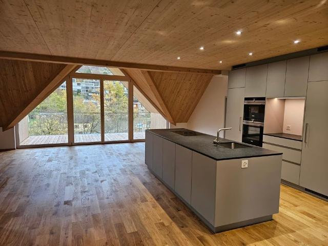 4 Zimmer, 157 m², 3. Stock