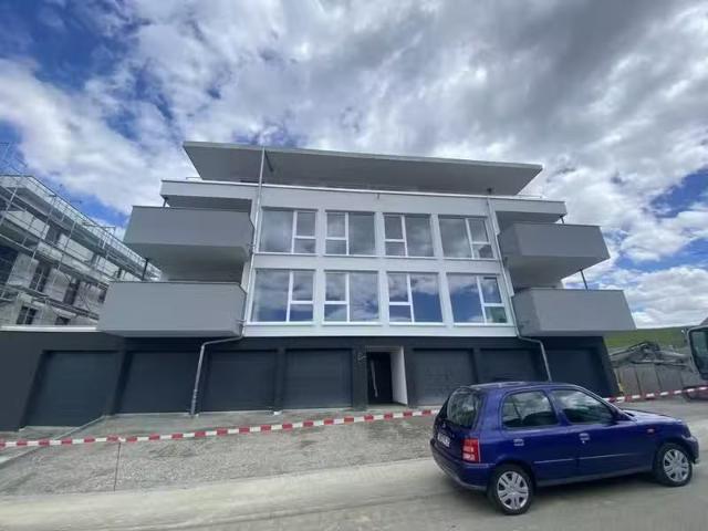 4 Zimmer 167 m² 1.490 € Kaltmiete Wohnungen in Bad Mergen.