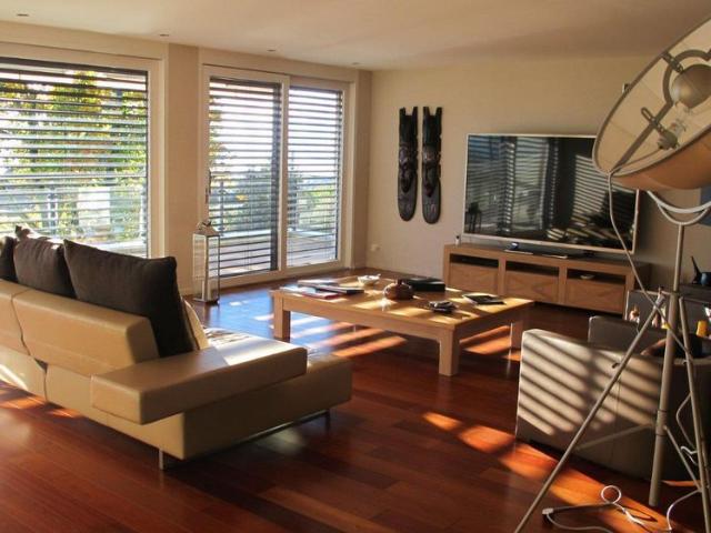 4 Zimmer, 280 m²