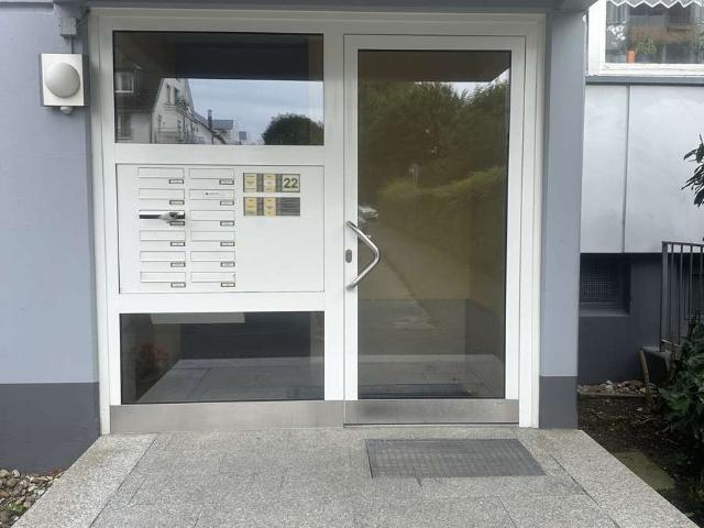 4 Zimmer, 2 Bäder, Loggia und Tiefgarage – modernisierte Etagenwohnung auf den Barmer Südhöhen