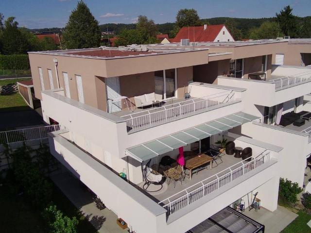 4 Zimmer Terrassenwohnung in bevorzugter Wohnlage Top Investment mit Weitblick!