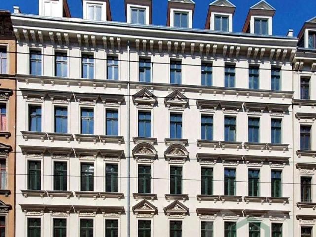 4 Zimmer Whg. mit gehobener Ausstattung, Tageslichtbad und Balkon