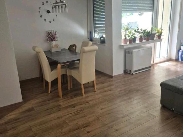 4 Zimmer Whg StutenseeBüchig mit Balkon, Tiefgaragenstellplatz