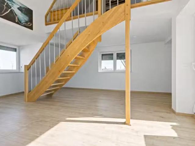 4 Zimmer Wohnung mieten in Bitterfeld Wolfen 06749 93 m²