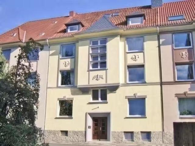 4 Zimmer Wohnung mieten in Hildesheim 31139 102 m²