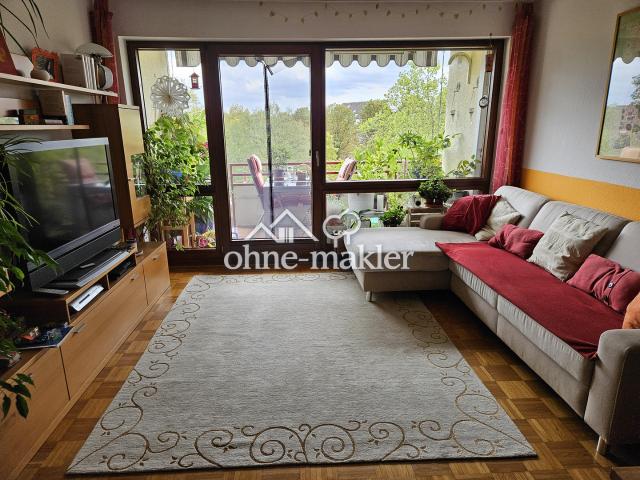 4 Zimmer Wohnung mit 2 Balkonen + TG Stellplatz