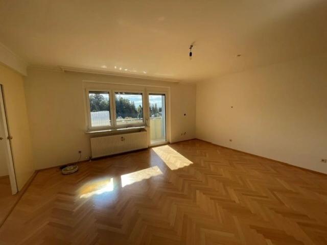 4 Zimmer Wohnung mit unfassbarem Ausblick