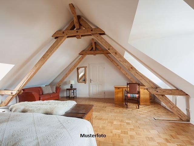 4 Zimmer Wohnung mit Balkon großzügig und modern gestaltet