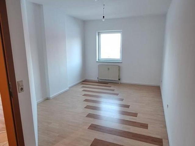 4 Zimmer Wohnung mit Balkon im Zentrum von Taufkirchen a. d. Pram zu vermieten