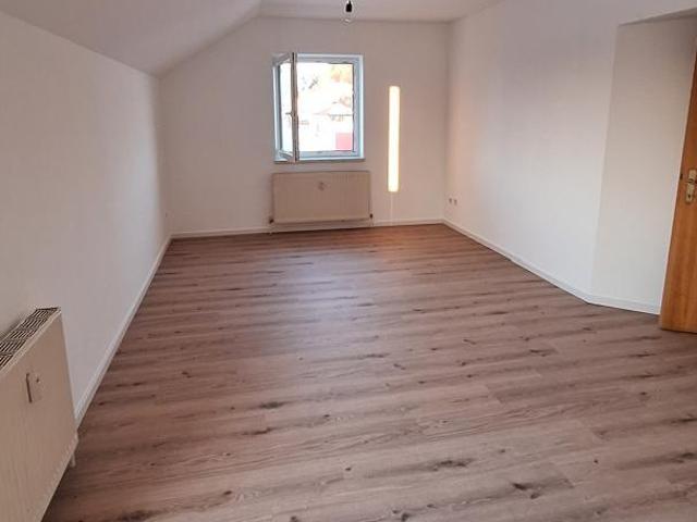 4 Zimmer Wohnung mit Balkon im Zentrum von Taufkirchen a. d. Pram zu vermieten