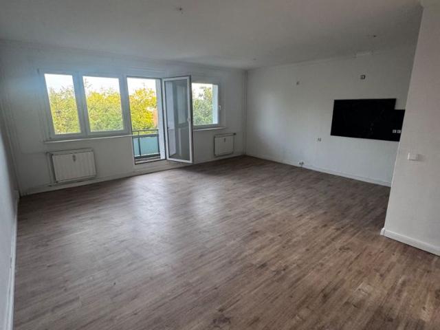4 Zimmer Wohnung mit Balkon in ruhiger Lage von Marzahn