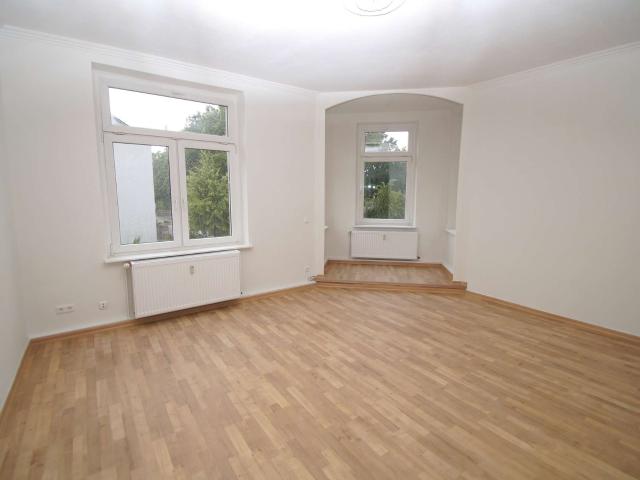 4 Zimmer Wohnung mit BALKON in Taucha, Bad mit Wanne, Laminat | Künne Immobilien Gruppe