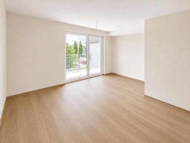 4 Zimmer Wohnung mit BALKON, offene Küche, Lift