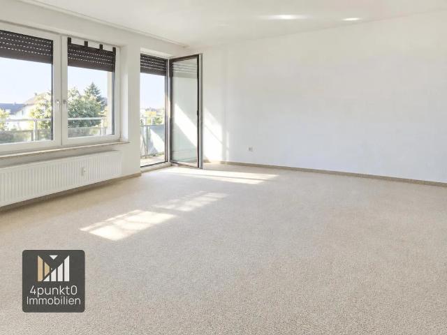 4 Zimmer Wohnung mit Balkon und Garage – 2024 modernisiert