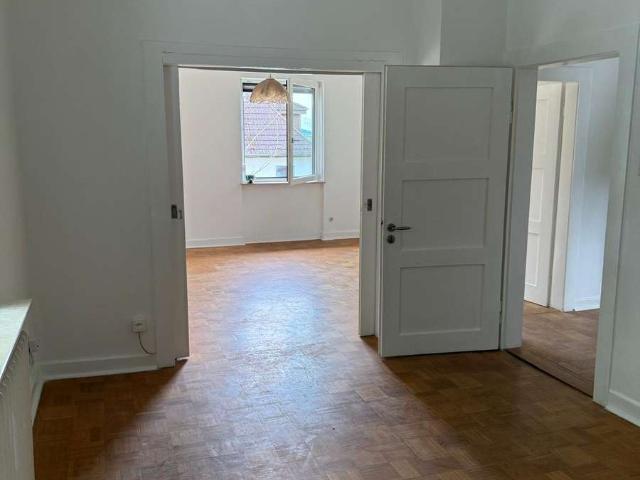 4 Zimmer Wohnung mit Balkon und Küche in zentraler Lage von Wiesloch