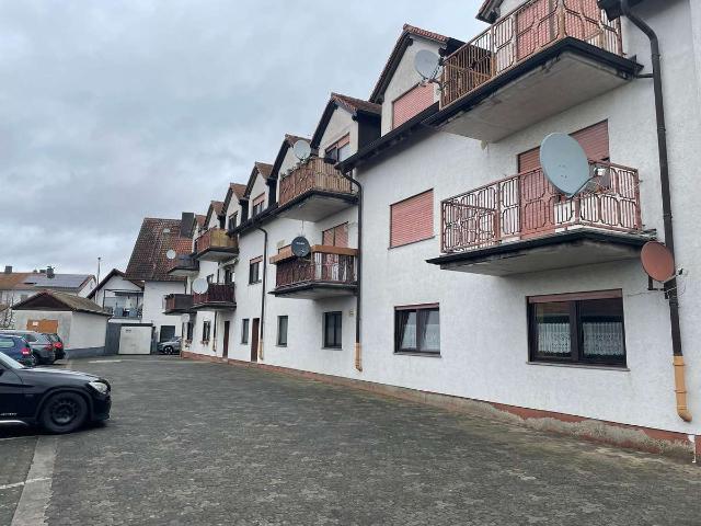 4 Zimmer Wohnung mit Balkon und Stellplatz in Nidderau Eichen