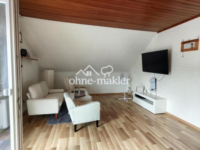 4 Zimmer Wohnung mit Balkon und Blick auf den Schwarzwald