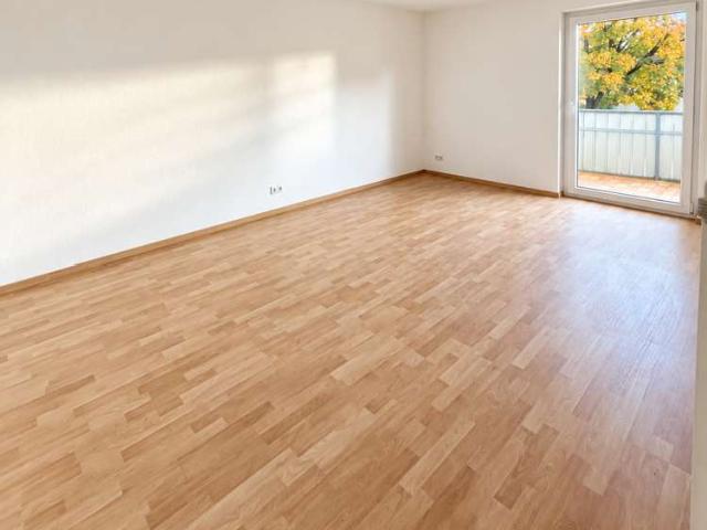 4 Zimmer Wohnung mit großem Balkon in ruhiger Wohnlage