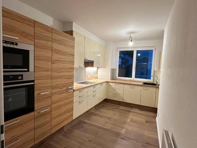 4 Zimmer Wohnung mit großem Garten, Tiefgaragenparkplatz & Kellerabteil in Kramsach zu vermieten