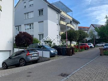 4 Zimmer Wohnung mit großer Terrasse, 2 Stellplätzen und familienfreundlicher Lage in Wernau