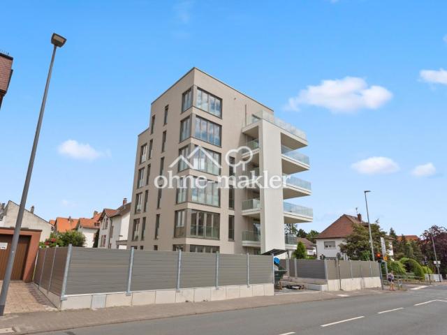 4 Zimmer Wohnung mit hochwertiger Einbauküche und großem Balkon zu vermieten!