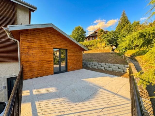 4 Zimmer Wohnung mit privatem Garten – Brent
