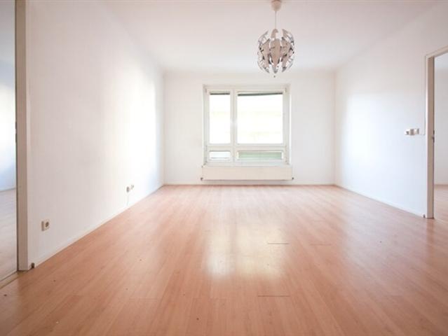 4 Zimmer Wohnung mit separater Küche | TOP Anbindung | guter WG Grundriss | zentral begehbar