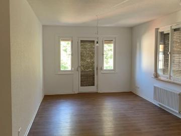 4 Zimmer Wohnung nach Komplettsanierung in Top Lage!