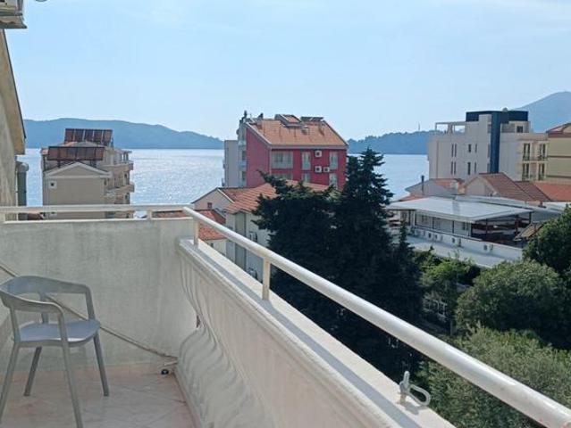 4 Zimmer Wohnung am Meer in Rafailovi 263 i, Montenegro