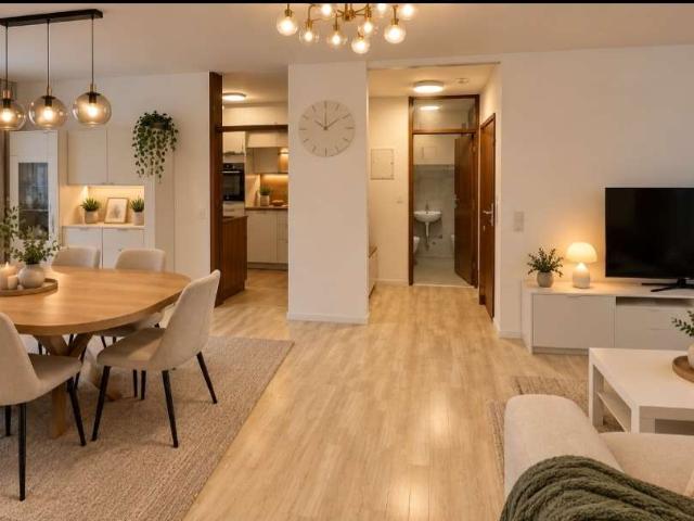 4 Zimmer Wohnung, am Schillerplatz, im Zentrum Mannheims