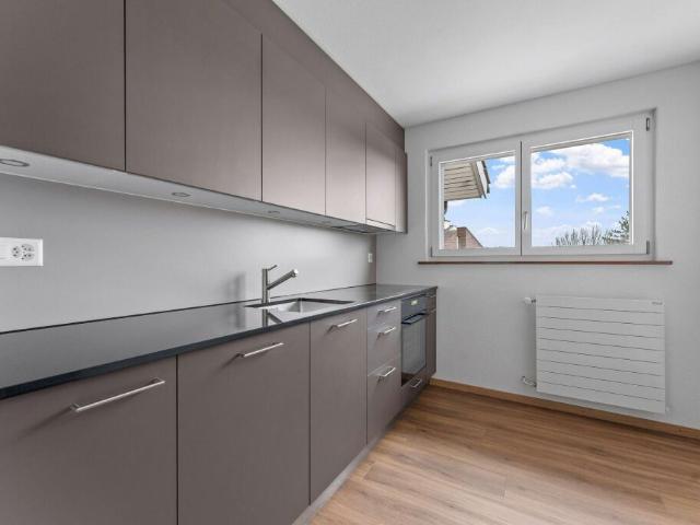 4 Zimmer Wohnung an ruhiger Lage mit Balkon