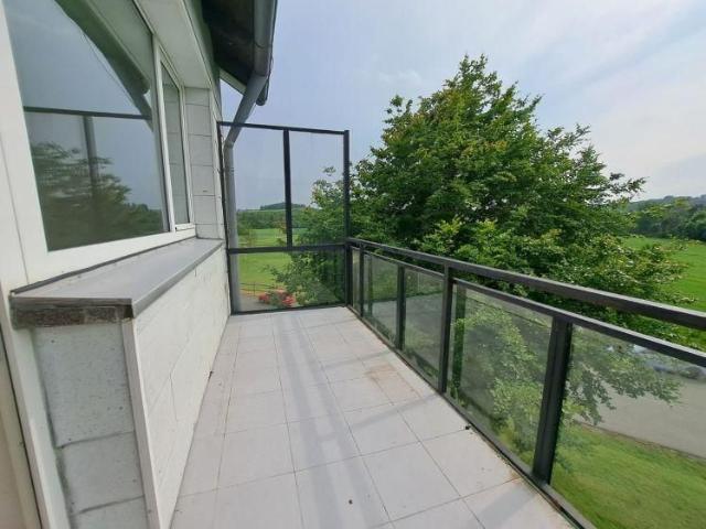 4 Zimmer Wohnung ca. 89 m² Wohnfläche in Köditz/Brunnenthal ruhige Wohnsiedlung sofort verfügbar