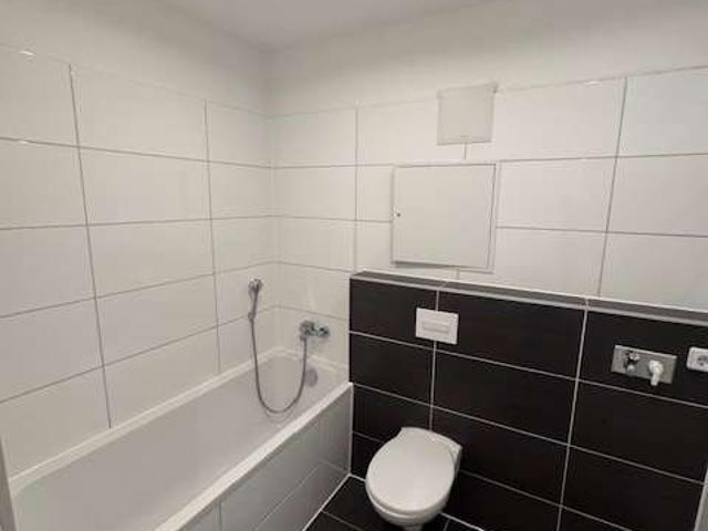 4 Zimmer Wohnung hell und freundlich mega