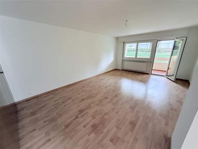 4 Zimmer Wohnung im Erdgeschoss