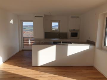 4 Zimmer Wohnung im Gartengeschoss mit 2 Terassen und Gartenanteil