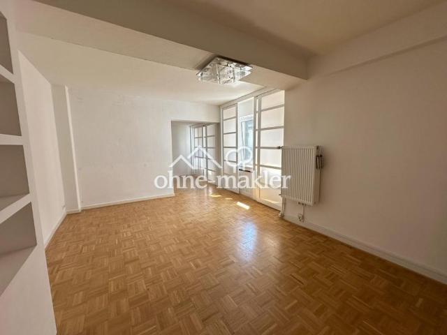 4 Zimmer Wohnung im 1. OG mit Balkon – Mitten in Rüttenscheid