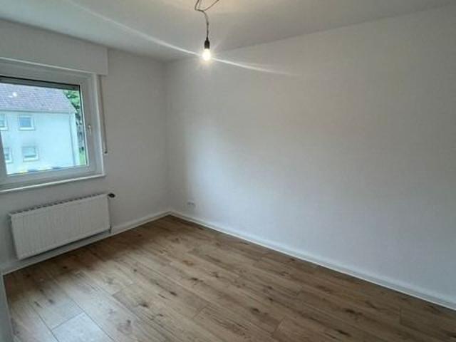 4 Zimmer Wohnung im 2. OG mit Balkon und 65 m² Wohnfläche in Elsdorf