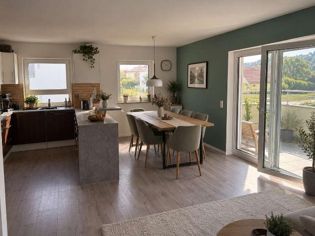 4 Zimmer Wohnung in Oberhausen OT Unterhausen mit Balkon, Gartenanteil und 2 Stellplätzen